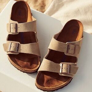 Birkenstock Arizona Soft Footbed Sandals Men’s 45 EU / 12 US Taupe Leather